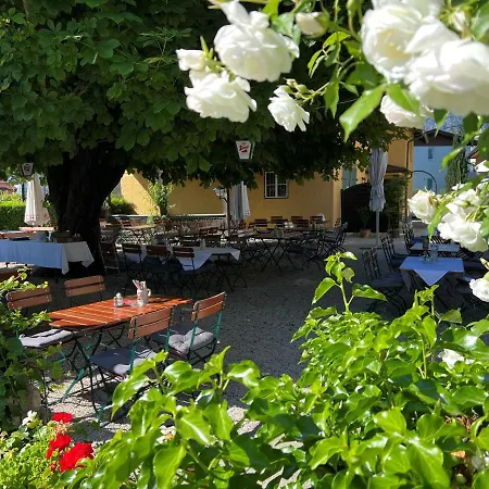 Landgasthof Rechenwirt Guest house